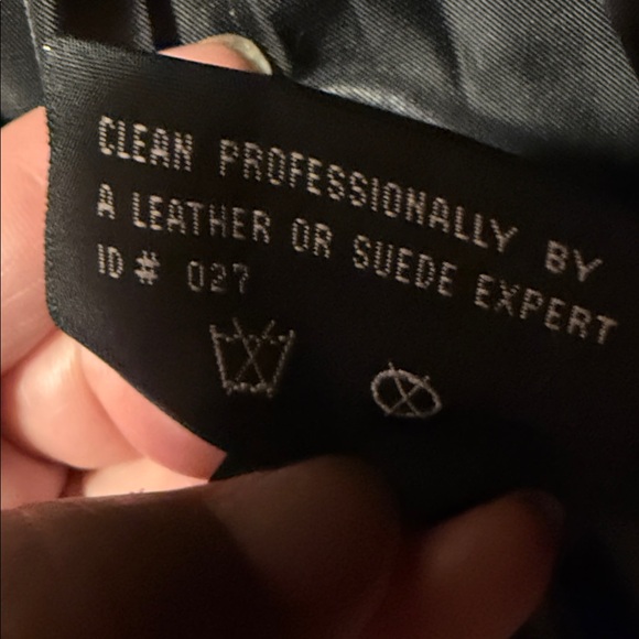 Colebrook Black Leather Jacket - Picture 8 of 10